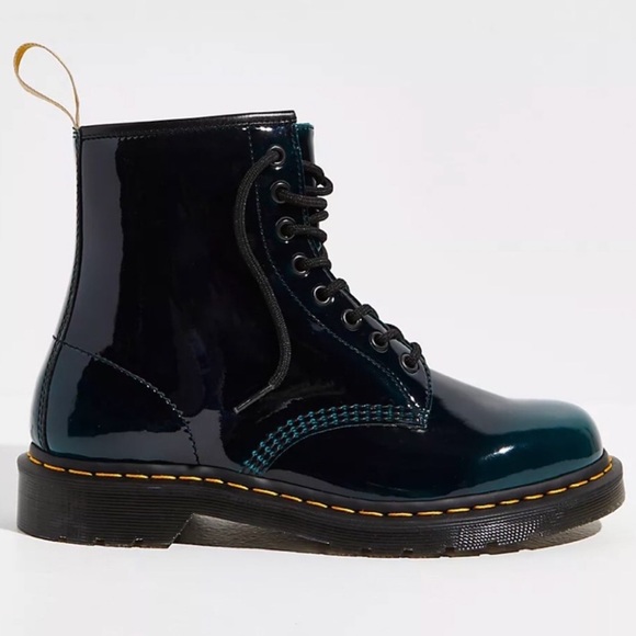 Dr. Martens Black Teal Gloss-1460 LACE UP BOOTS Vegas EU36 NIB LAST PAIR!! - Picture 3 of 14